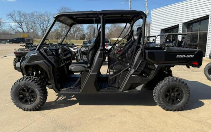 2026 Can-Am® Defender MAX XT HD11 With 10.25 in.display