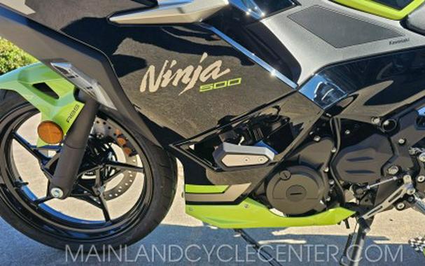 2026 Kawasaki Ninja® 500 SE ABS