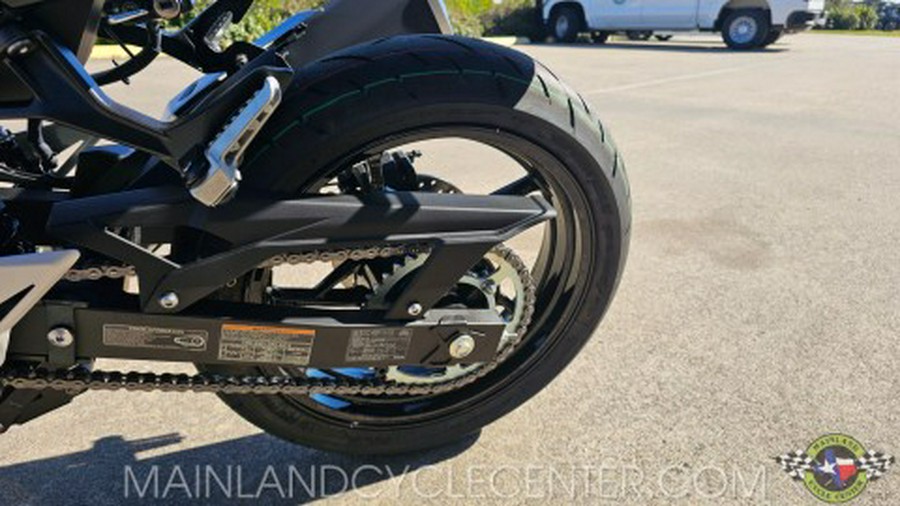 2026 Kawasaki Ninja® 500 SE ABS
