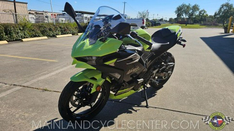 2026 Kawasaki Ninja® 500 SE ABS