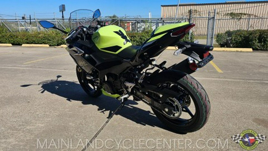 2026 Kawasaki Ninja® 500 SE ABS