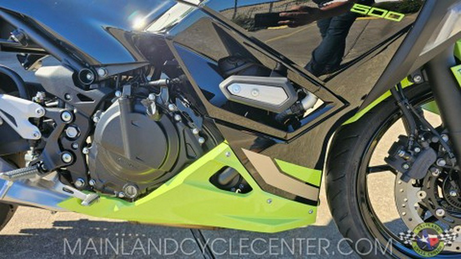 2026 Kawasaki Ninja® 500 SE ABS