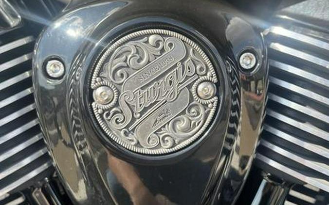 2022 Indian Motorcycle® Chieftain® Dark Horse® Icon Dirt Track Smoke