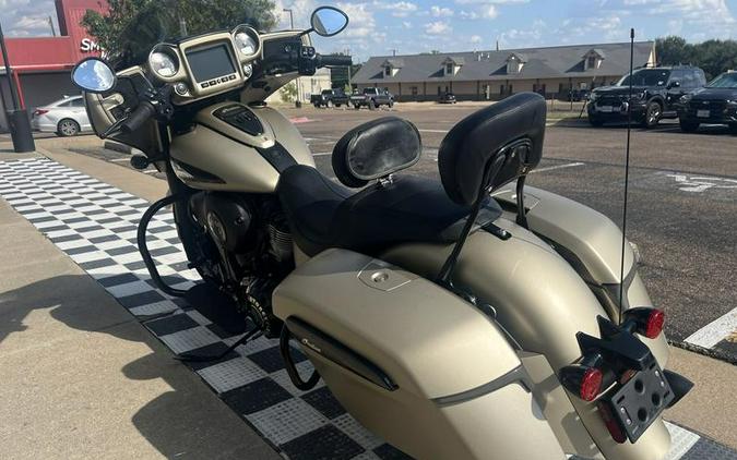 2022 Indian Motorcycle® Chieftain® Dark Horse® Icon Dirt Track Smoke