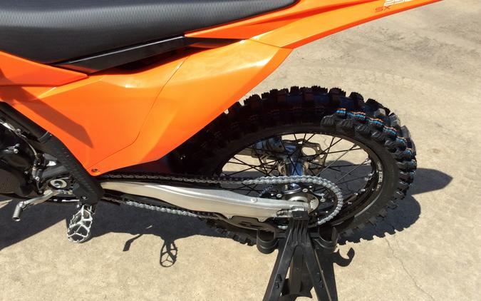 2025 KTM SX 250