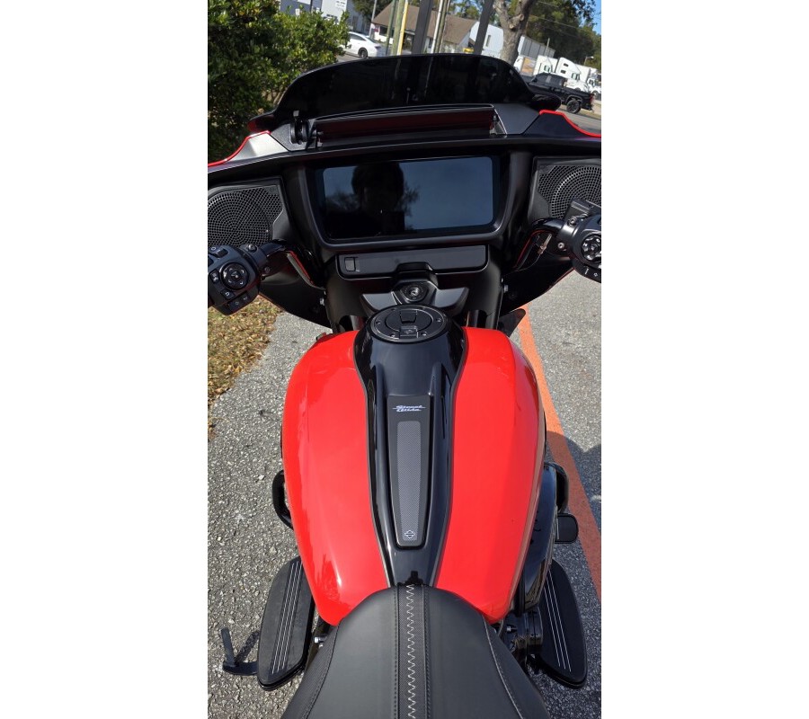 2026 Harley-Davidson® FLHX Street Glide®