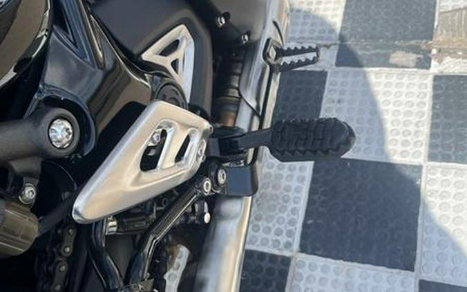 2024 Triumph Scrambler 400 X Carnival Red / Phantom Black