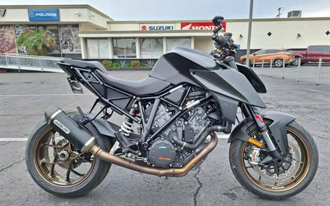 2019 KTM 1290 Super Duke R