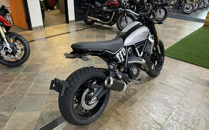 2023 Ducati Scrambler Next-Gen Icon Thrilling Black