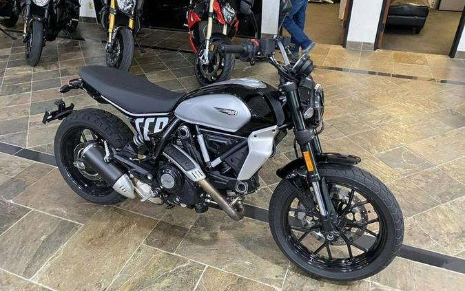 2023 Ducati Scrambler Next-Gen Icon Thrilling Black