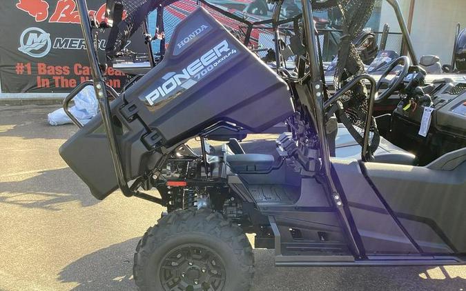 2026 Honda® SXS700M4DT