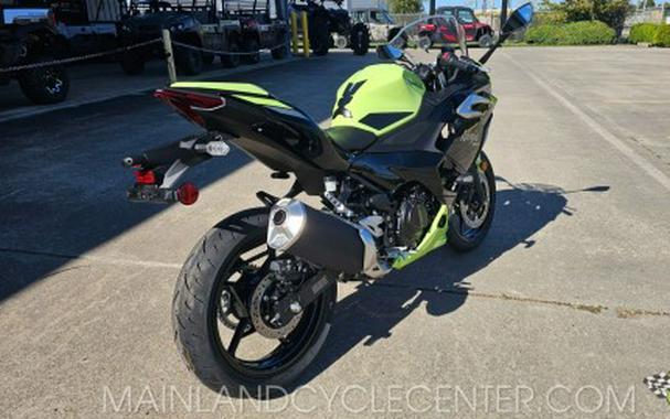 2026 Kawasaki Ninja® 500 SE ABS