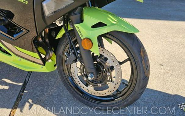 2026 Kawasaki Ninja® 500 SE ABS