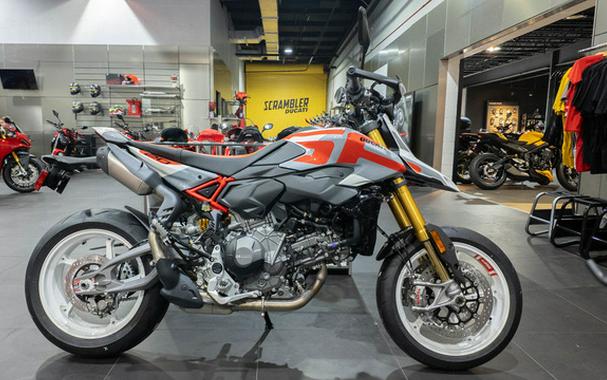 2027 Ducati Hypermotard V2 SP