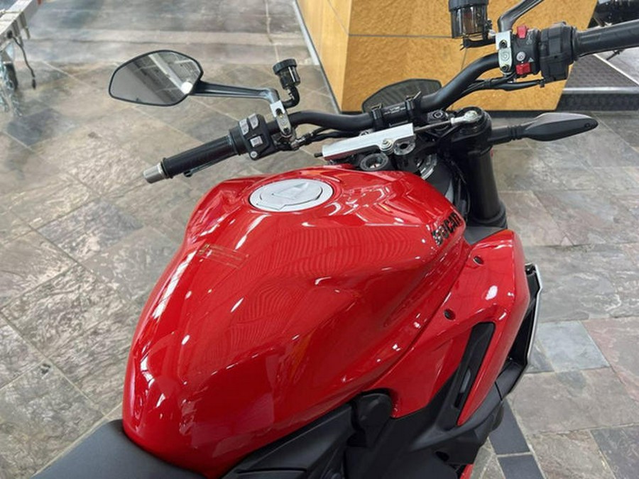 2023 Ducati Streetfighter V2 Ducati Red