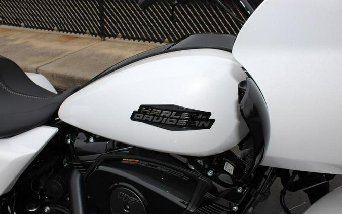 2024 Harley-Davidson® FLTRX - Road Glide®