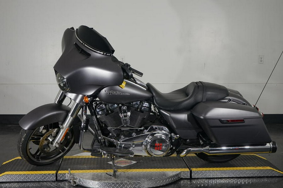 2017 Harley-Davidson® FLHXS - Street Glide® Special