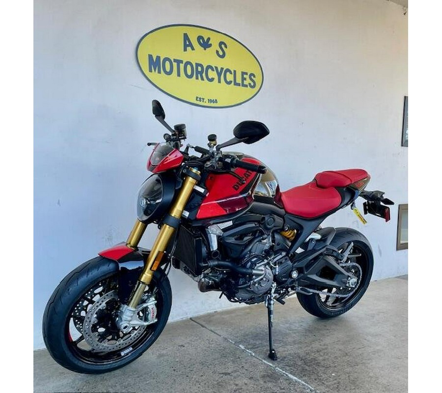 2025 Ducati MONSTER SP