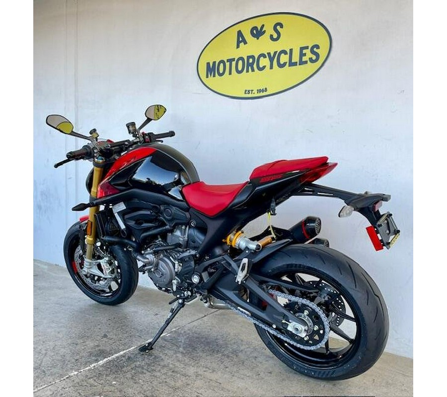 2025 Ducati MONSTER SP