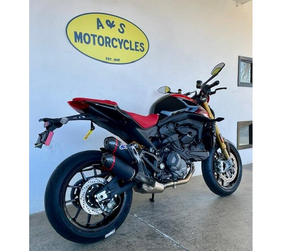 2025 Ducati MONSTER SP