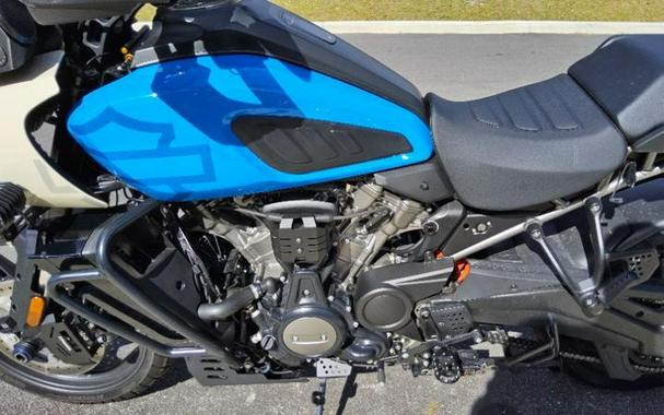 2022 Harley-Davidson® PAN AM RA1250s