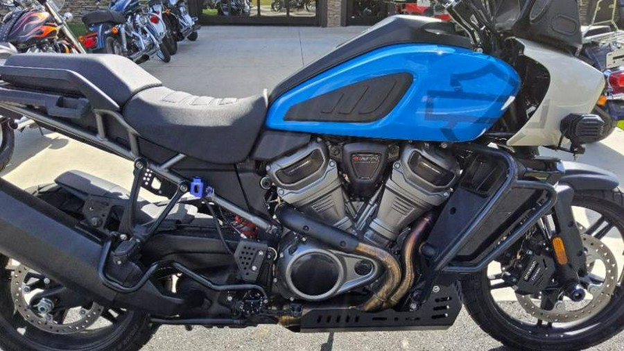 2022 Harley-Davidson® PAN AM RA1250s