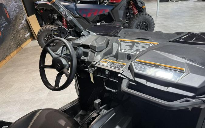 2026 Can-Am® Maverick Trail DPS 700