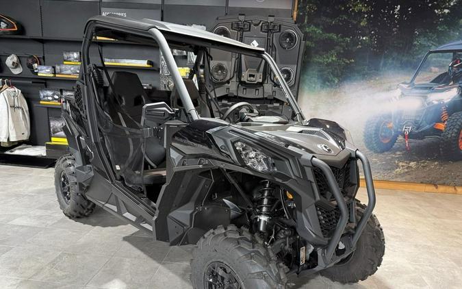 2026 Can-Am® Maverick Trail DPS 700