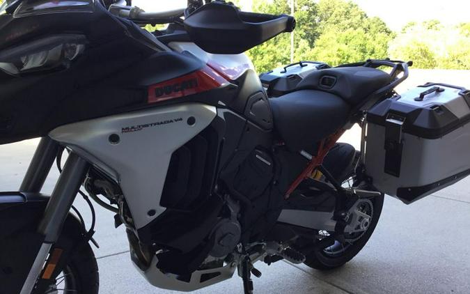 New 2025 Ducati MULTISTRADA V4 RALLY TRAVEL RADARSPOKED WHEELS