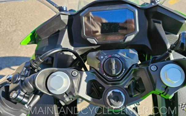 2026 Kawasaki Ninja® 500 SE ABS