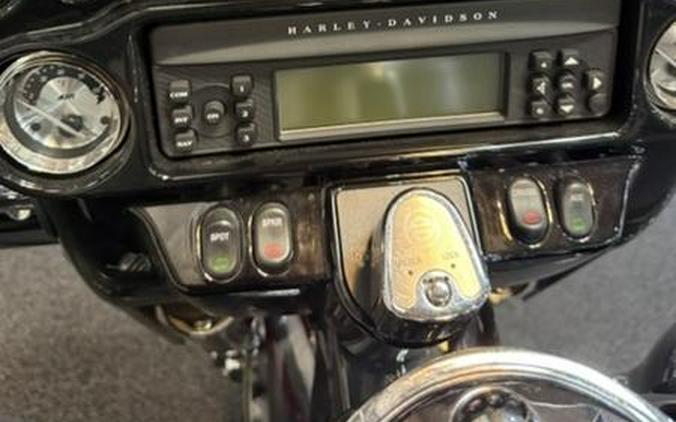 2006 Harley-Davidson® FLHTCUSE - Ultra Classic® Electra Glide® Screamin' Eagle®