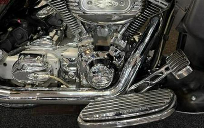 2006 Harley-Davidson® FLHTCUSE - Ultra Classic® Electra Glide® Screamin' Eagle®