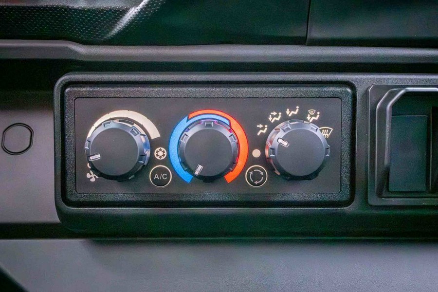 2026 Can-Am® Defender MAX Limited HD11