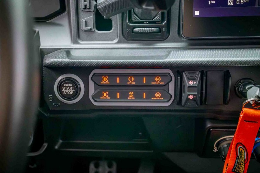 2026 Can-Am® Defender MAX Limited HD11