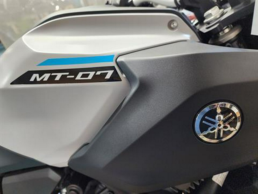 2025 Yamaha MT-07