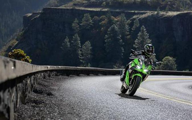 2026 Kawasaki Ninja® 500