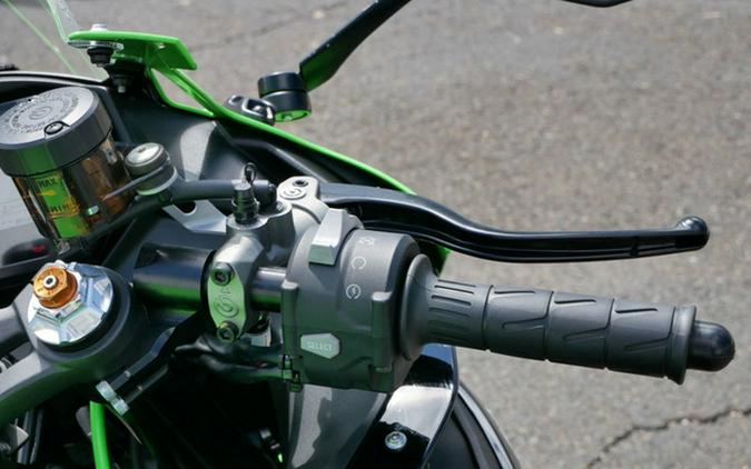 2023 Kawasaki Ninja ZX-4RR KRT Edition