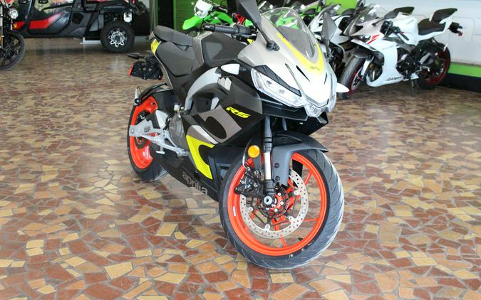 2027 Aprilia RS 457 Arsenic Yellow - T6004390