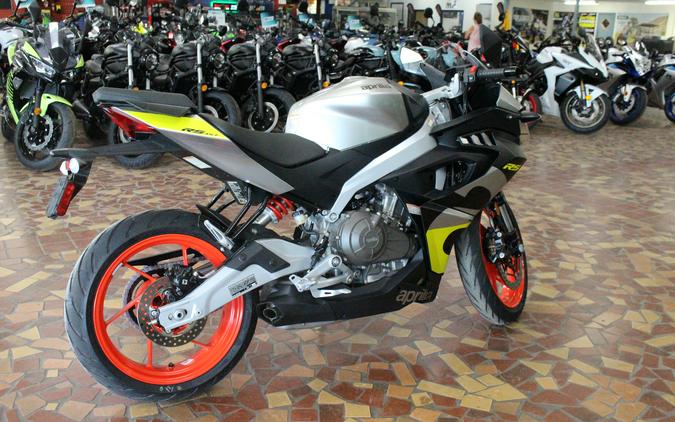 2027 Aprilia RS 457 Arsenic Yellow - T6004390