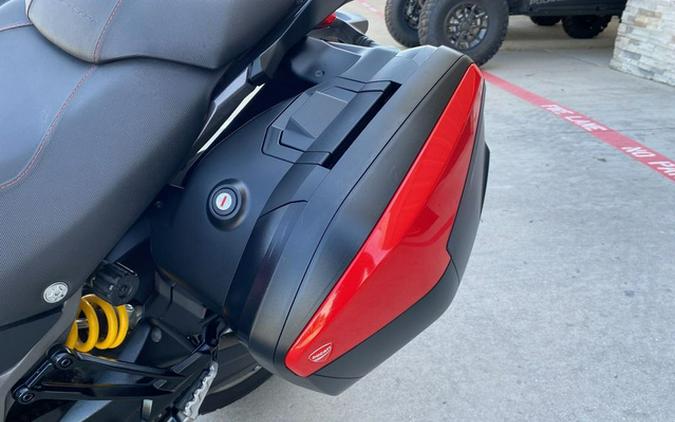 2017 Ducati Multistrada 950 Red