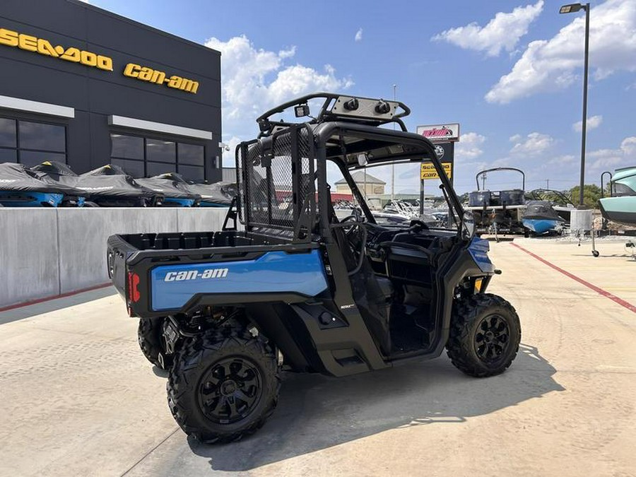 2023 Can-Am® Defender XT HD9