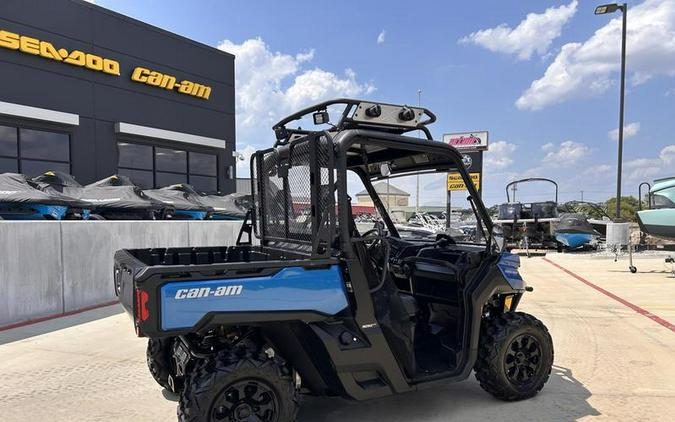2023 Can-Am® Defender XT HD9