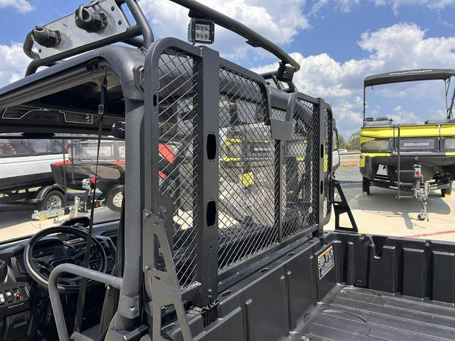 2023 Can-Am® Defender XT HD9