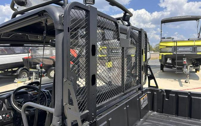 2023 Can-Am® Defender XT HD9
