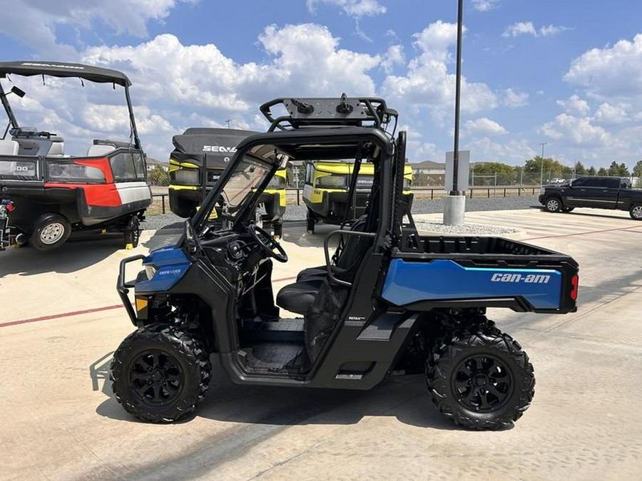 2023 Can-Am® Defender XT HD9