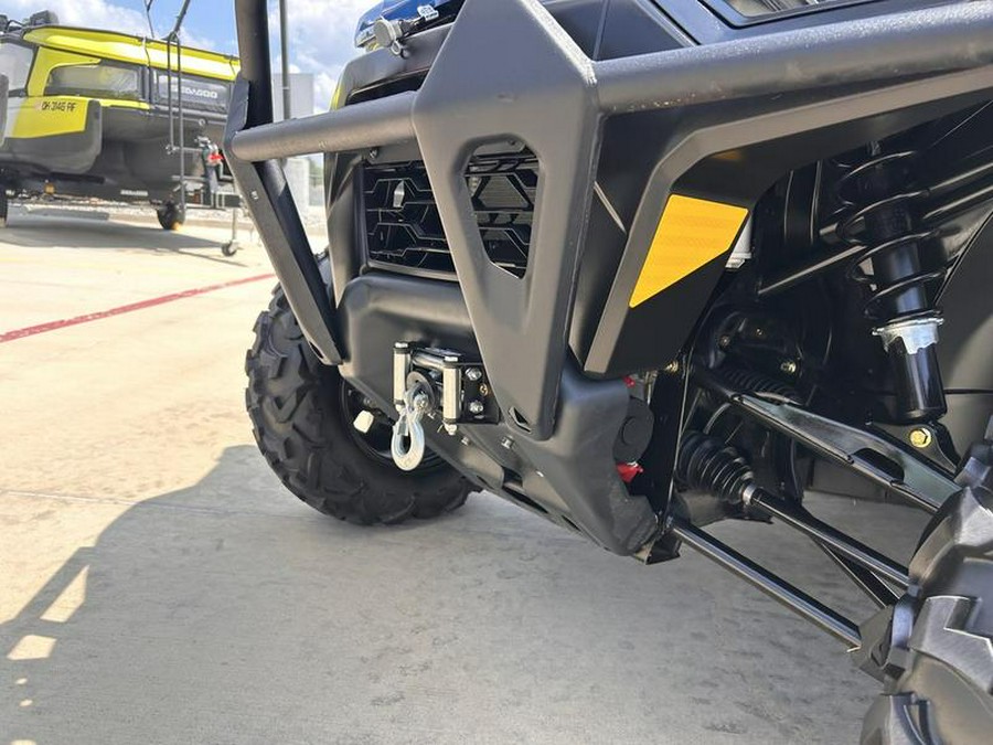 2023 Can-Am® Defender XT HD9