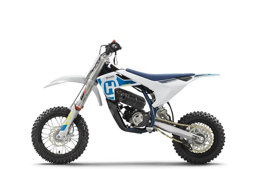 2024 Husqvarna Motorcycles EE5