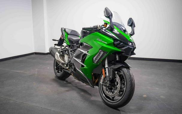 2025 Kawasaki NINJA H2® SX SE ABS