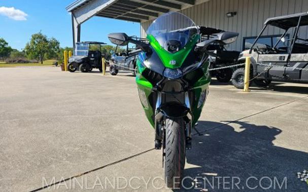 2025 Kawasaki Ninja H2® SX SE ABS