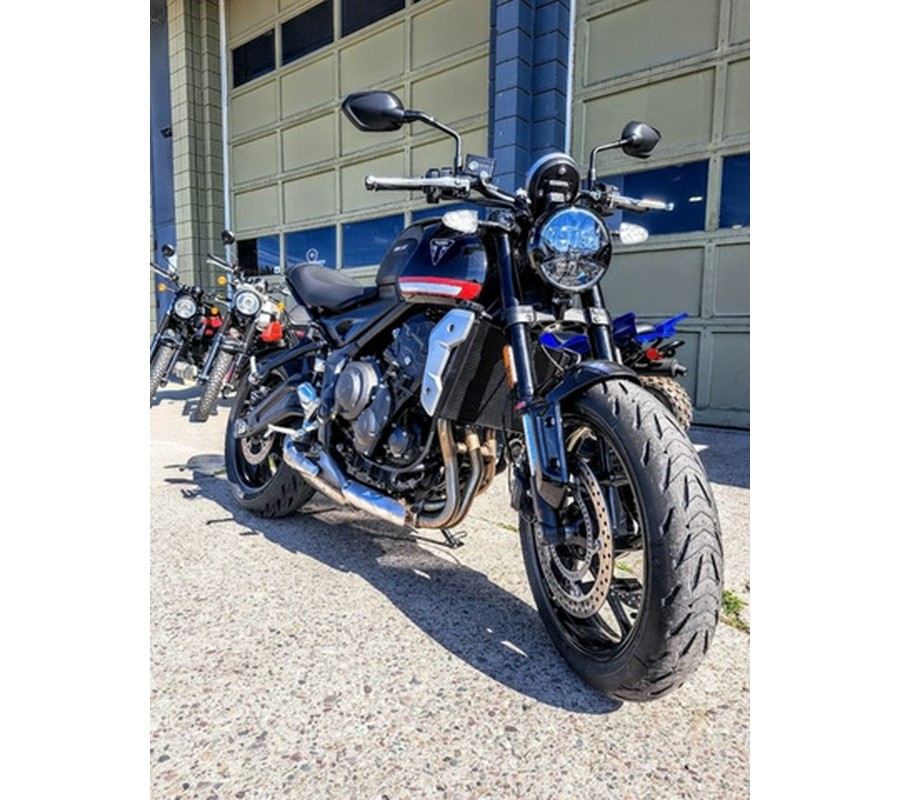 2023 Triumph Trident 660 Sapphire Black